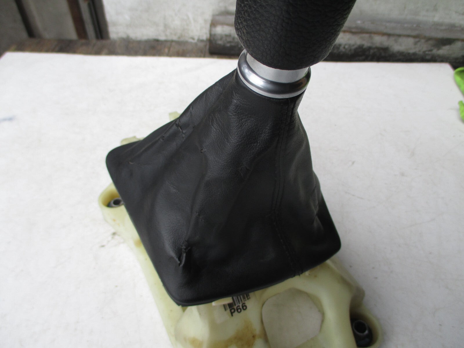 HYUNDAI I30 MK2 2014 6 SPEED GEAR STICK SELECTOR LEVER GAITER KNOB 43700A5920 BY