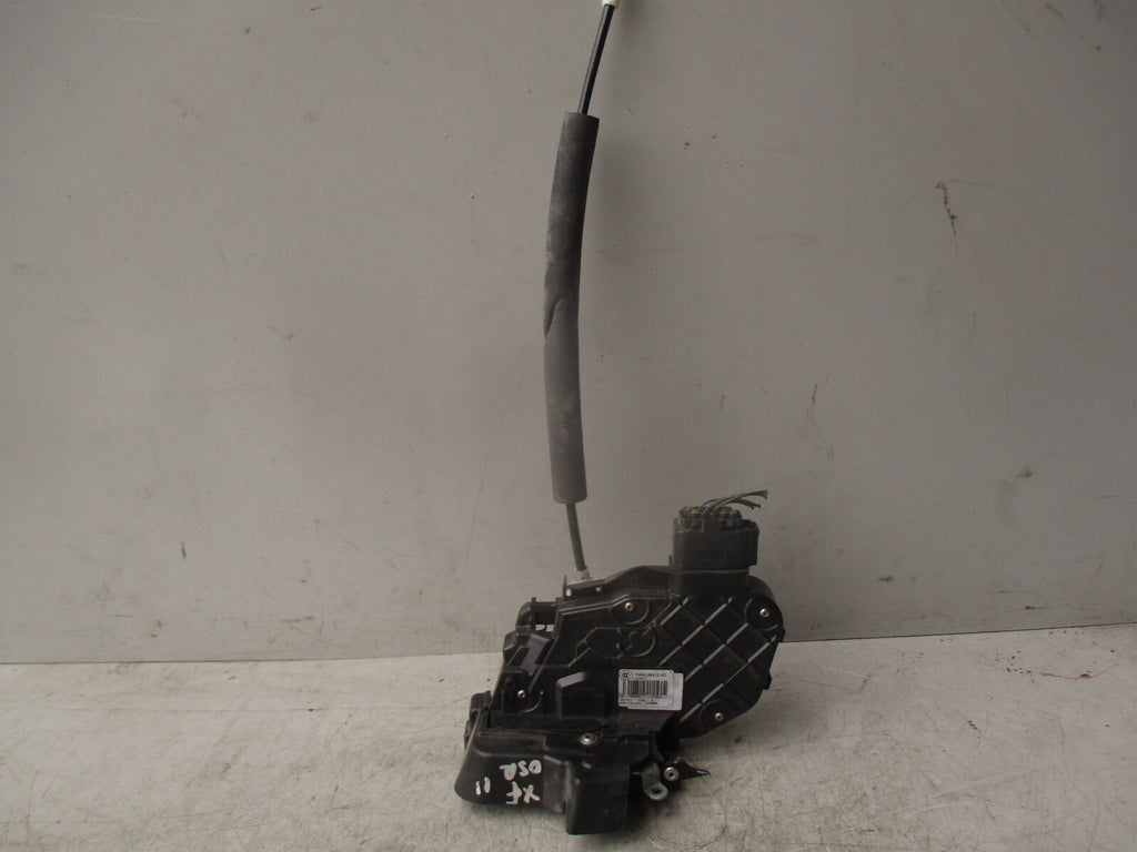 2011 JAGUAR XF X250 OSR DRIVER SIDE REAR CENTER DOOR LOCK LATCH 7H5A26412AC