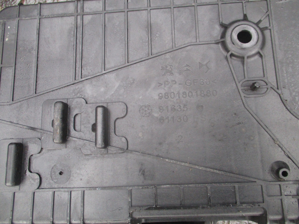 2016 CITROEN CACTUS CONTROL ECU & BATTERY TRAY 9688828380 03 (ref s)