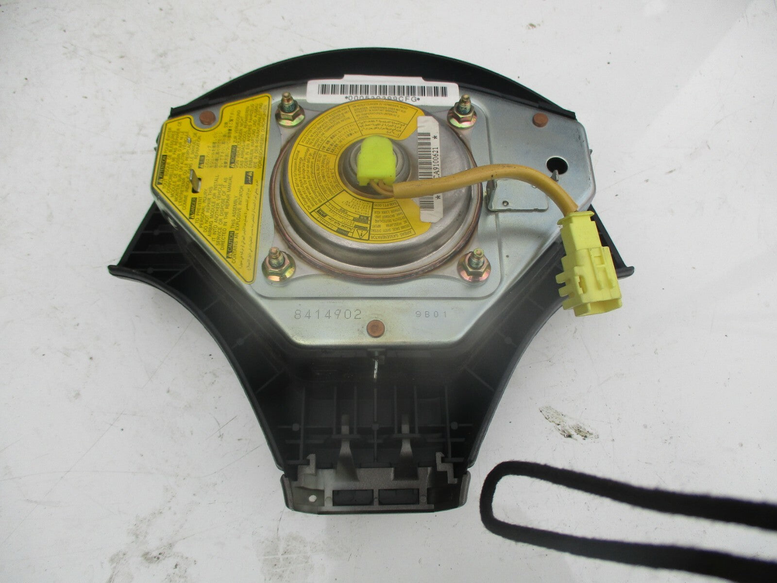 LEXUS IS 200 2004 3 SPOKE STEERING WHEEL AIRBAG UNIT ONLY 8414902