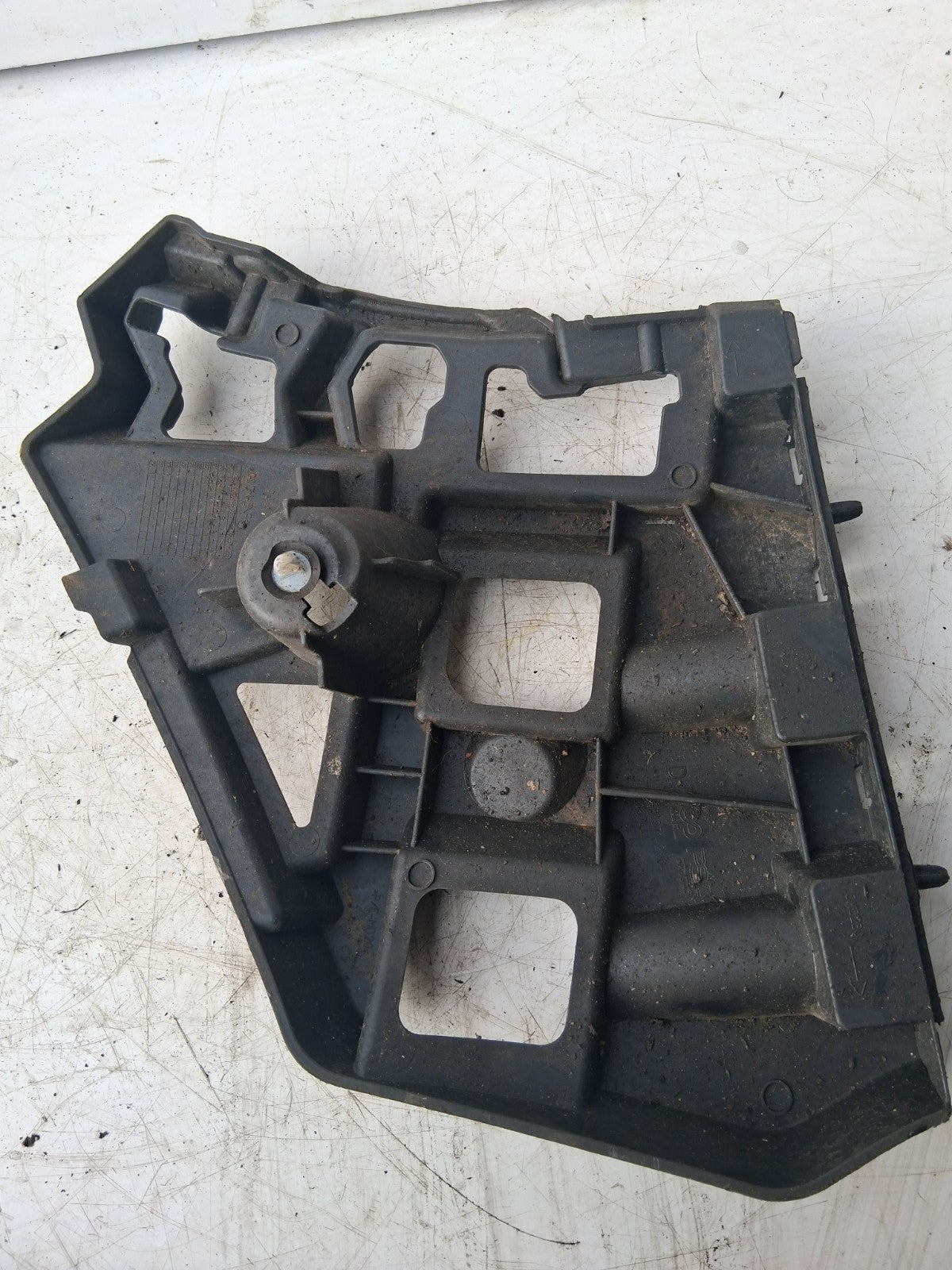 2021 CITROEN C4 OSF OFF DRIVER RIGHT SIDE FRONT BUMPER BRACKET 9830714280
