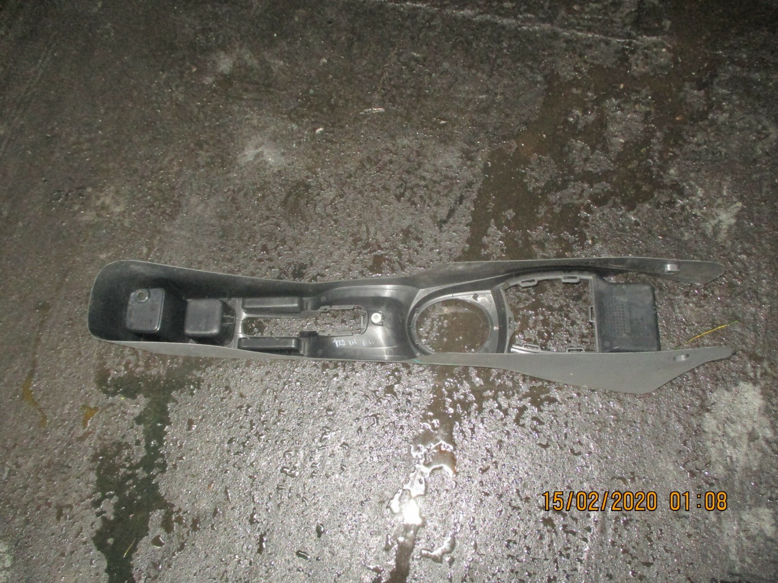 HONDA JAZZ MK3 2015 CENTRE CONSOLE HANDBRAKE SURROUND PLASTIC TRIM