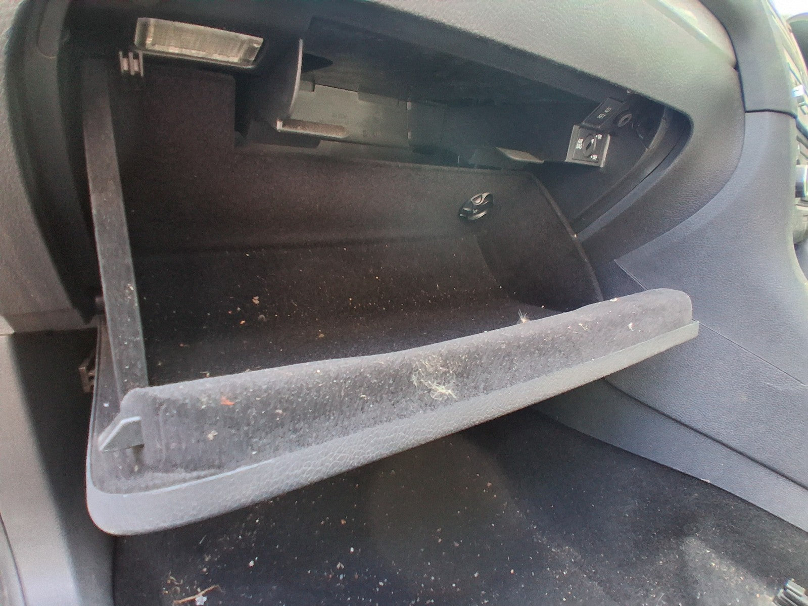 2012 VW VOLKSWAGEN GOLF MK6 NS PASSENGER SIDE STORAGE COMPARTMENT GLOVE BOX