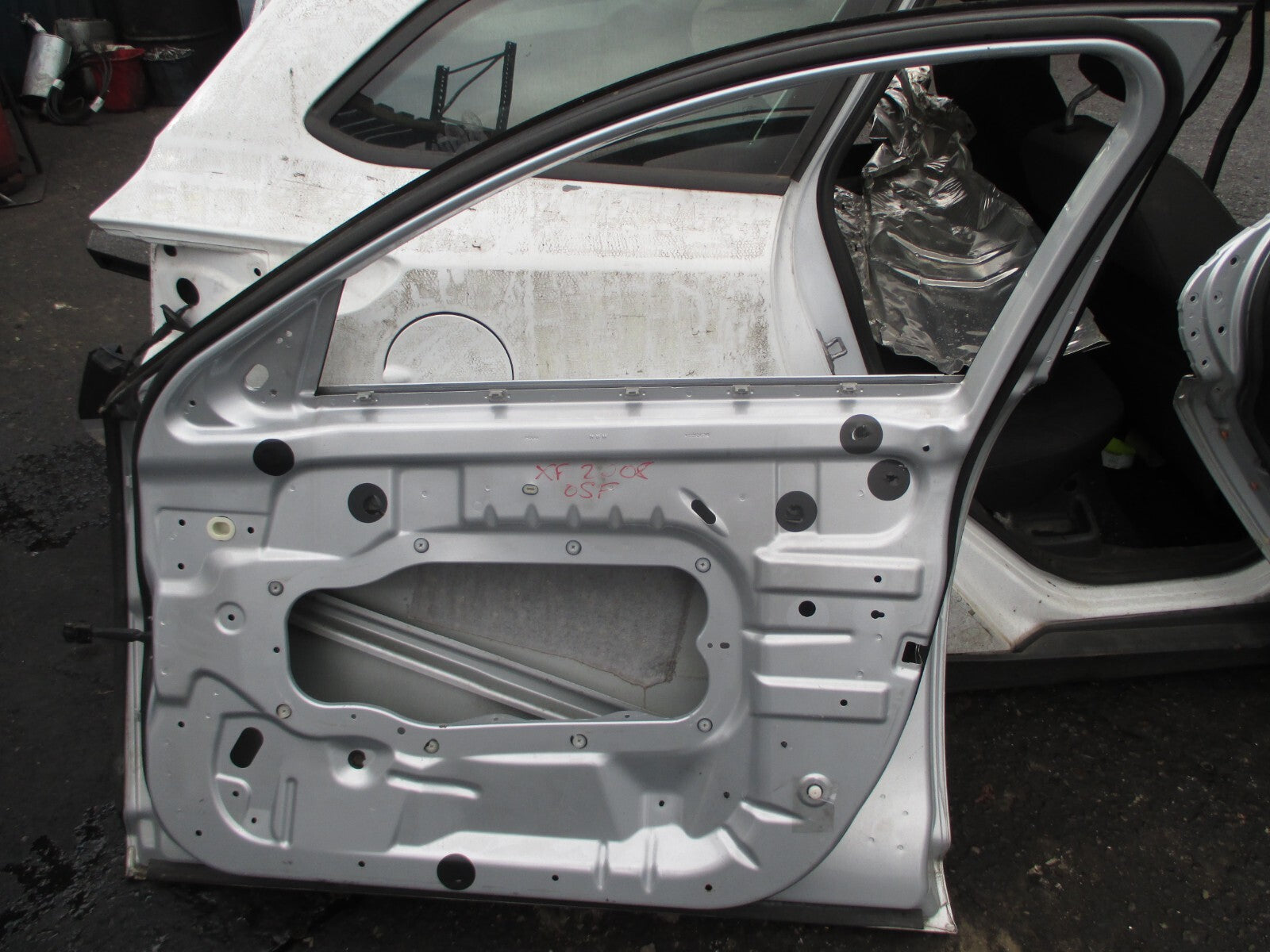 JAGUAR XF X250 2008 OSF DRIVER SIDE FRONT BARE DOOR SILVER