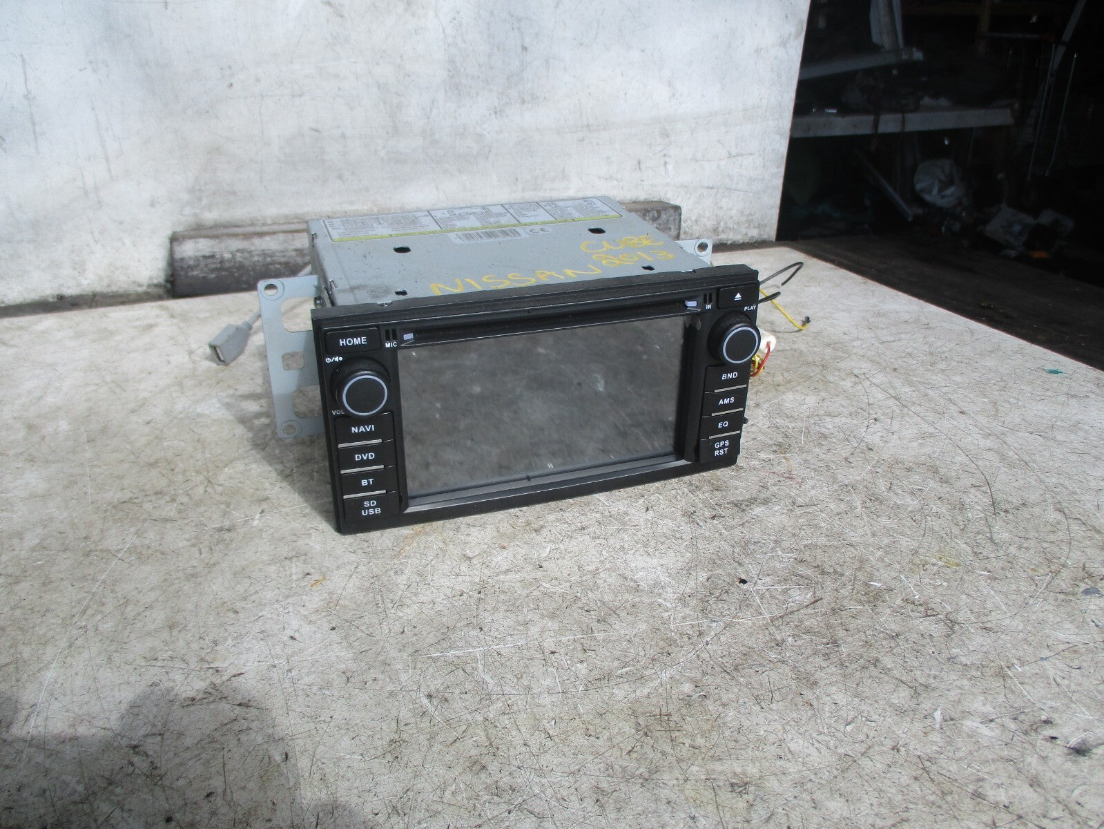 NISSAN CUBE MK3 2013 RADIO STEREO CD PLAYER SAT NAV HEAD UNIT