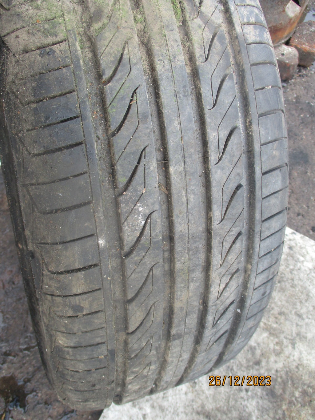 VW VOLKSWAGEN TIGUAN MK1 2012 17 INCH ALLOY WHEEL WITH TYRE 235/55R17