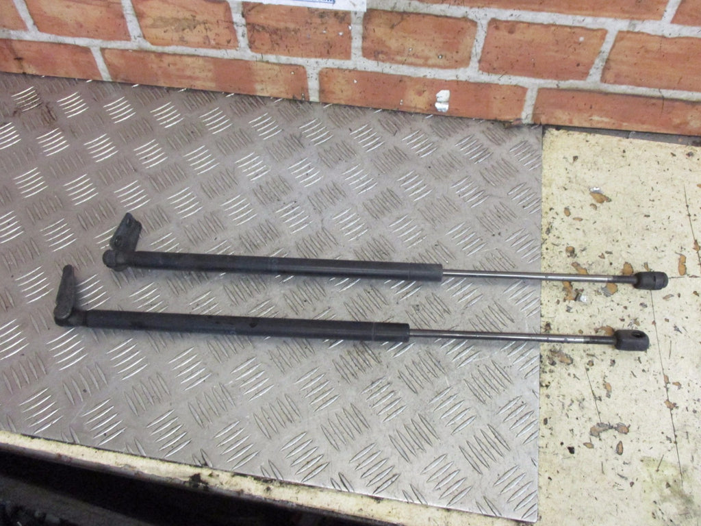 SMART FORFOUR 2005 REAR BOOT LID TAILGATE GAS STRUTS LIFTERS 2 X STRUT MR959245