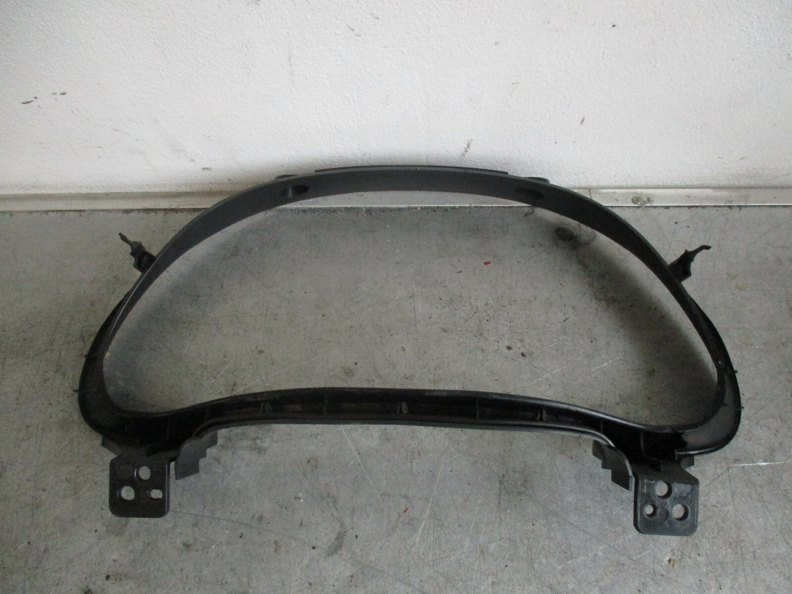 LEXUS IS XE20 MK2 SPEEDO CLOCK SURROUND TRIM 55404-53040