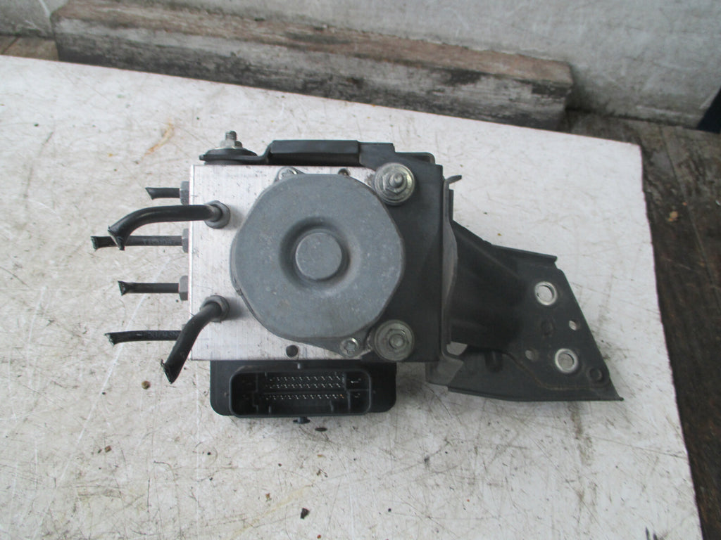 AUDI A1 8X 2015 1.4 PETROL ABS PUMP & MODULATOR 6R0614517AL