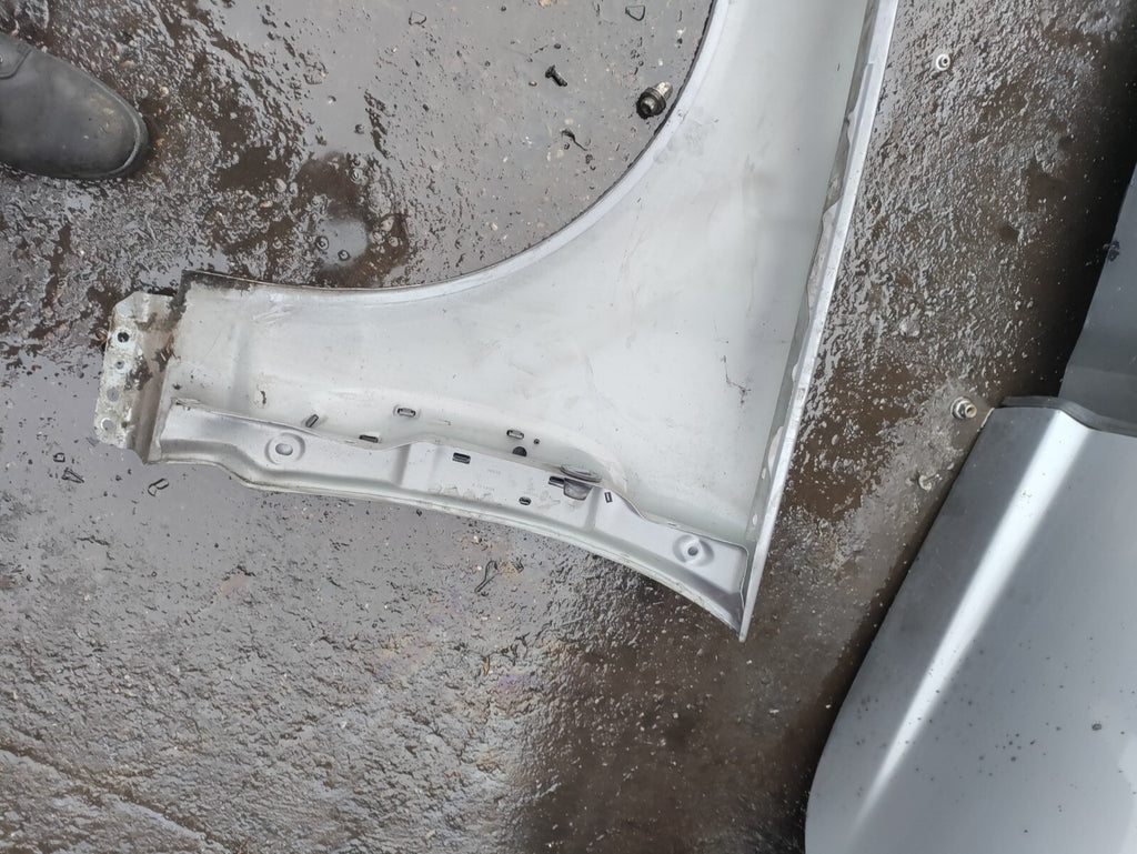 2009 JAGUAR XF X250 OSF DRIVER SIDE WING PANEL SILVER