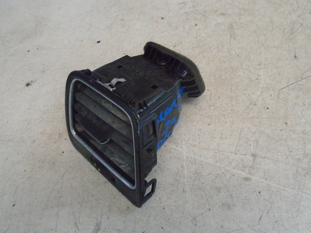 VOLKSWAGEN SCIROCCO OS DRIVER SIDE DASHBOARD AIR VENT 1K8819704