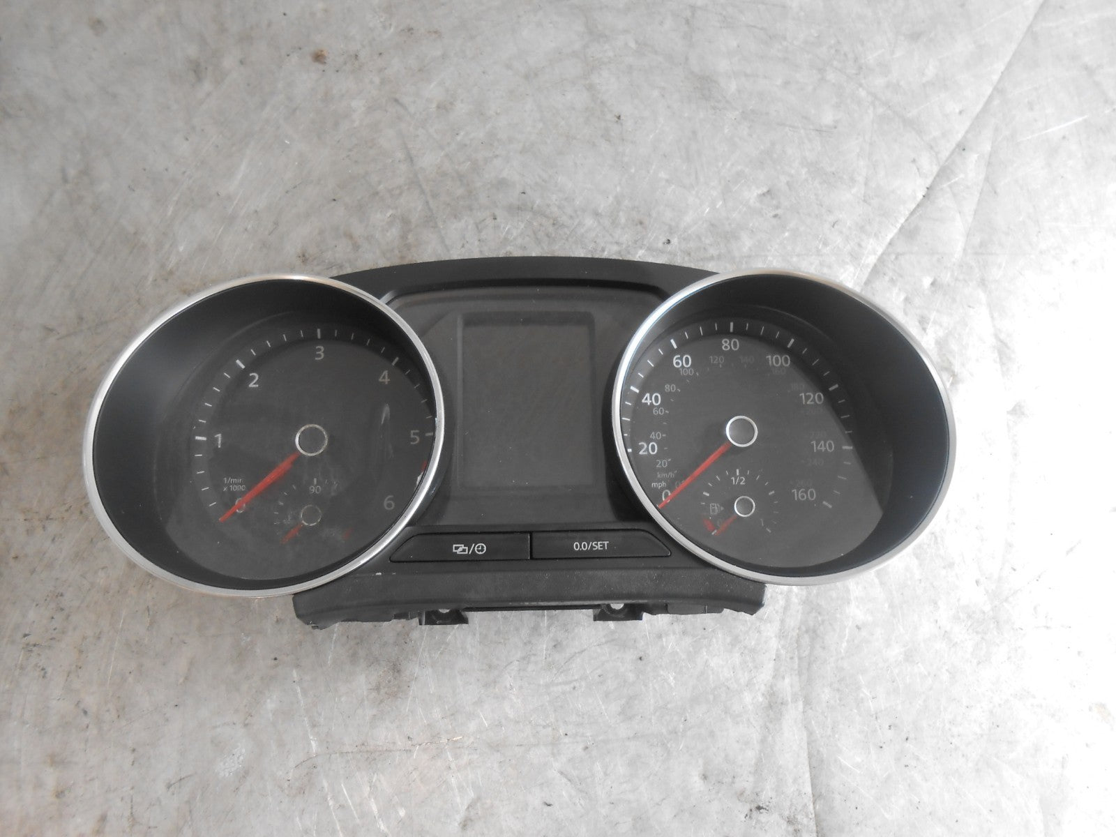 VW VOLKSWAGEN POLO 6C (MK5) 1.4 TDI (CUSA) CLOCKS SPEEDO INSTRUMENT CLUSTER