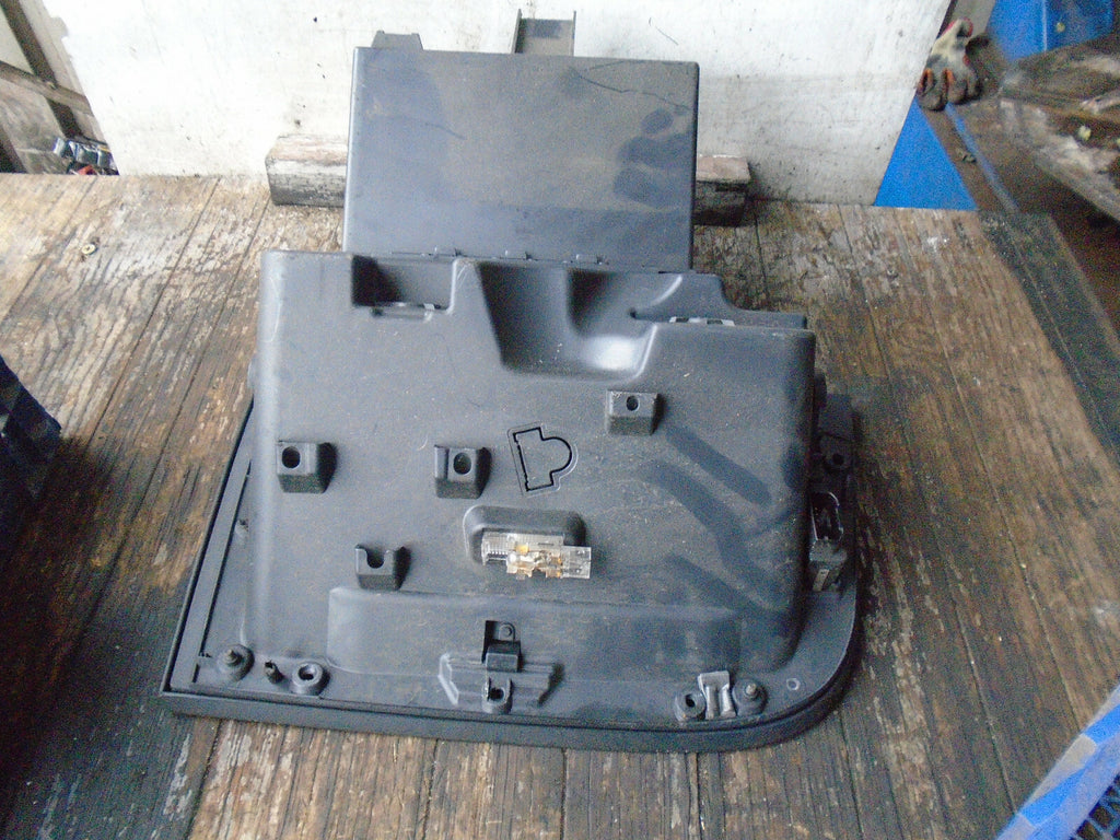 SEAT IBIZA MK4 GLOVEBOX STORAGE COMPARETMENT 6J2857114C