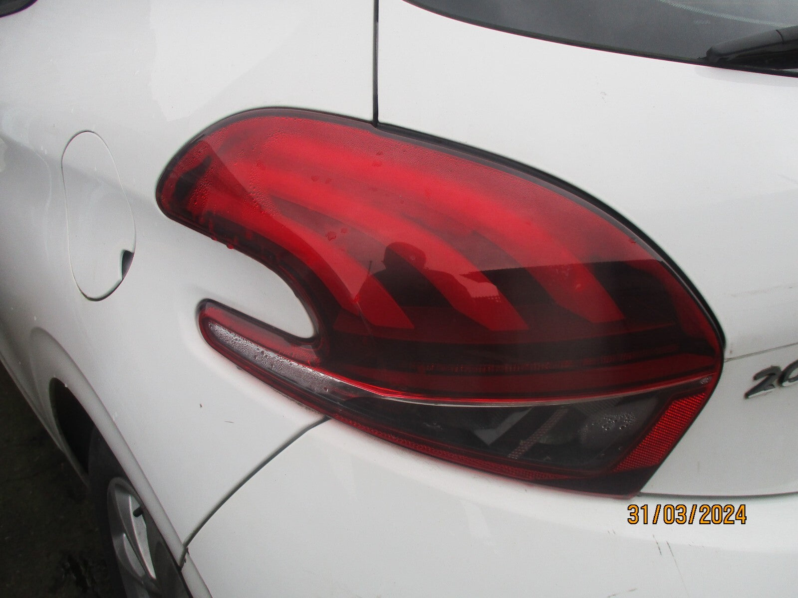PEUGEOT 208 2016 HATCHBACK NSR PASSENGER SIDE REAR TAIL LIGHT LAMP