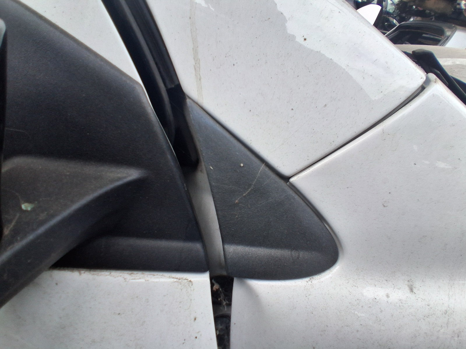 2018 FORD KA + PLUS MK3 OSF DRIVER SIDE WING MIRROR TRIM