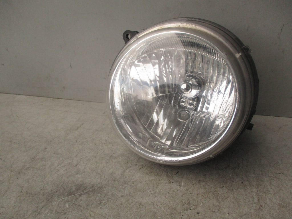 2006 JEEP CHEROKEE MK3 NSF PASSENGER SIDE FRONT LEFT HEADLAMP HEADLIGHT 05210156