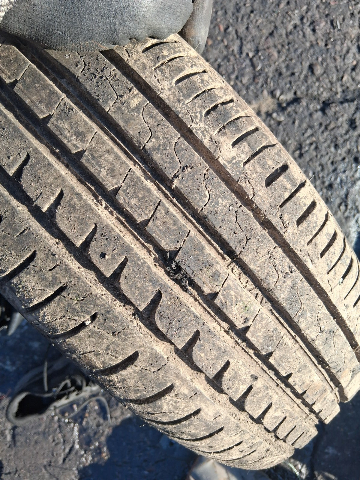 2023 RENAULT MASTER MK3 15 INCH STEEL WHEEL WITH TYRE 195/65R15
