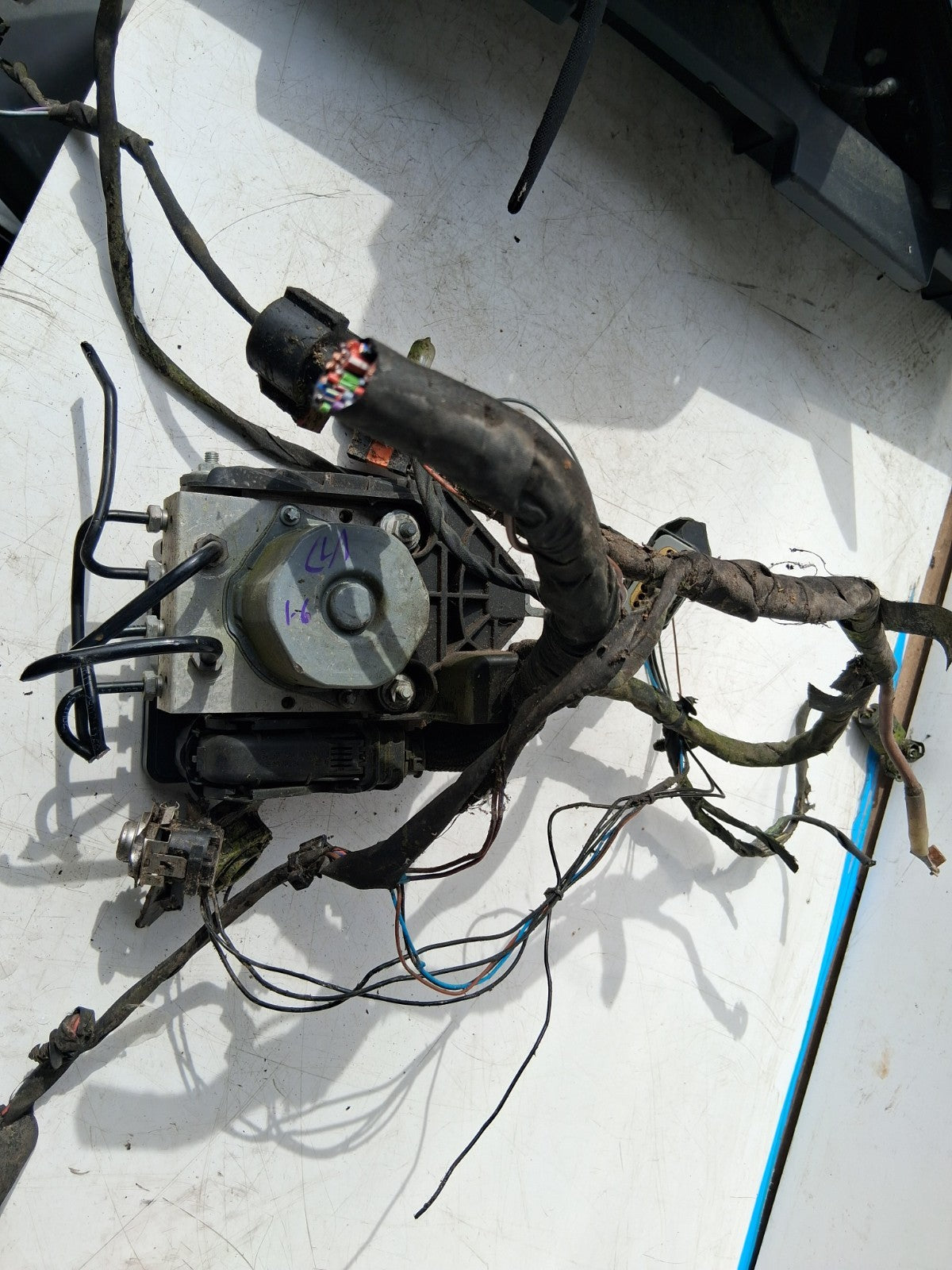 2016 MERCEDES BENZ CLA C117 2.1 DIESEL ABS PUMP AND MODULATOR A0004311500