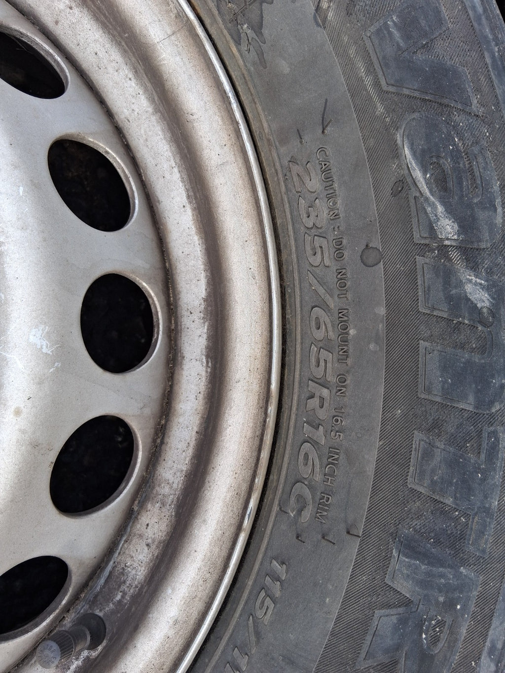 2020 MERCEDES BENZ SPRINTER W907 16 INCH STEEL WHEEL WITH TYRE 235/65R16