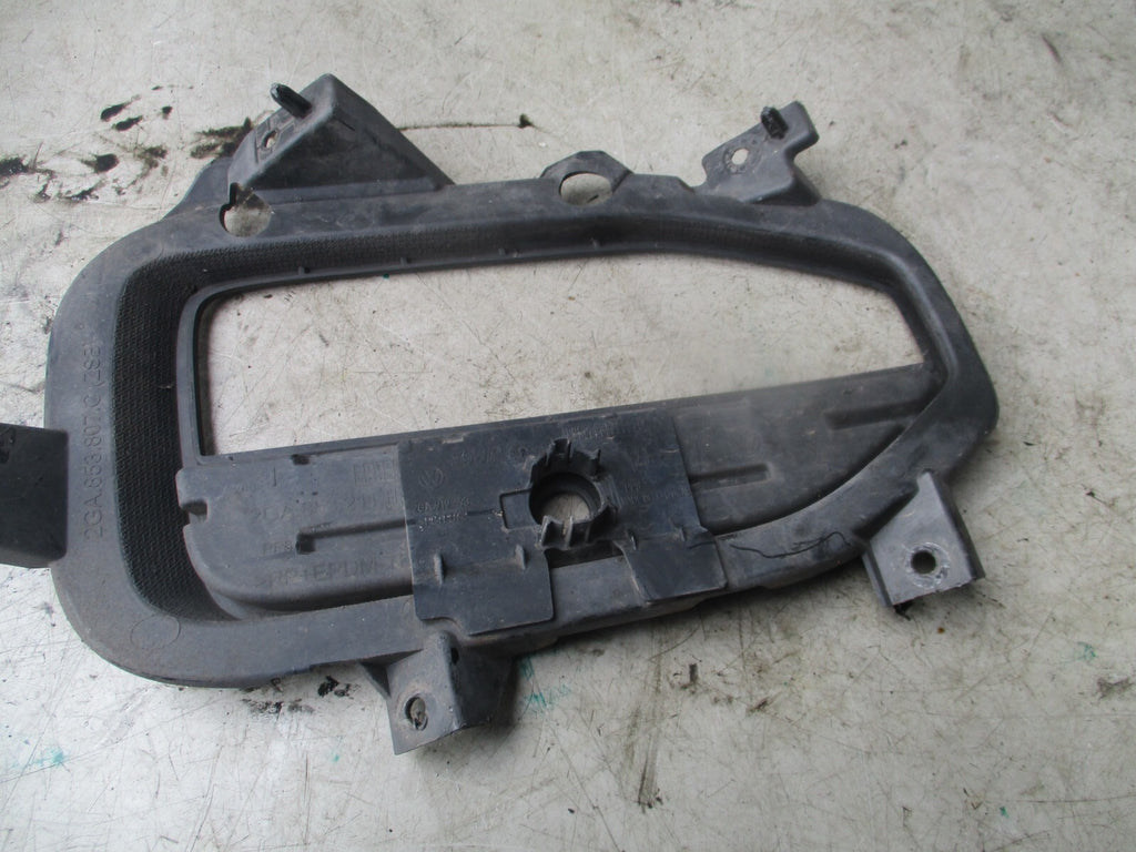2015 VOLKSWAGEN FRONT BUMPER FOG RIGHT GRILL 2GA853808C