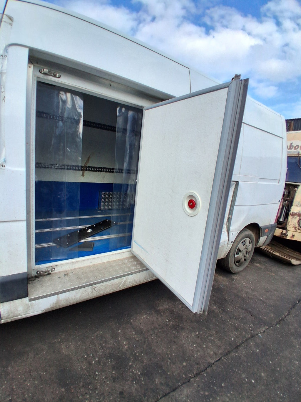 2024 NISSAN INTERSTAR MASTER MK3 LEFT PASSENGER SIDE REFRIGERATOR DOOR FRIDGE