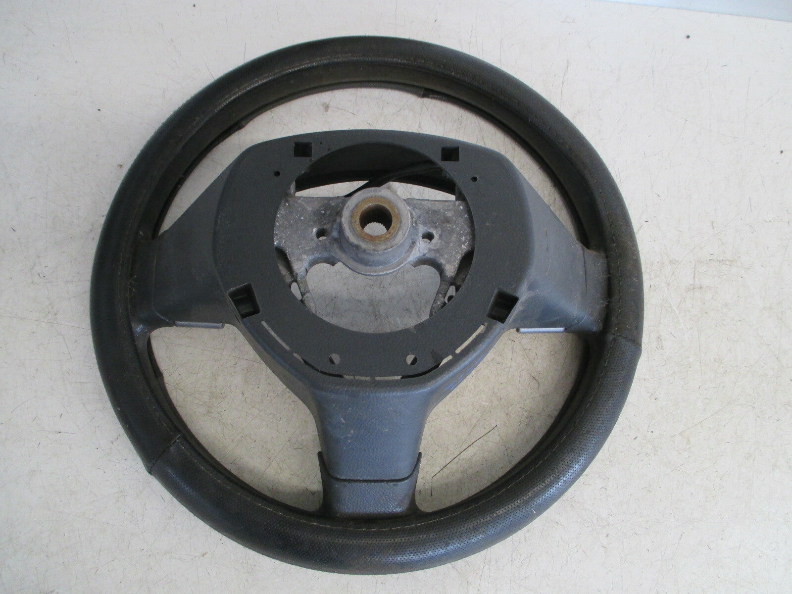 VAUXHALL AGILA A MK2 2010 3 SPOKE MULTIFUNCTION STEERING WHEEL