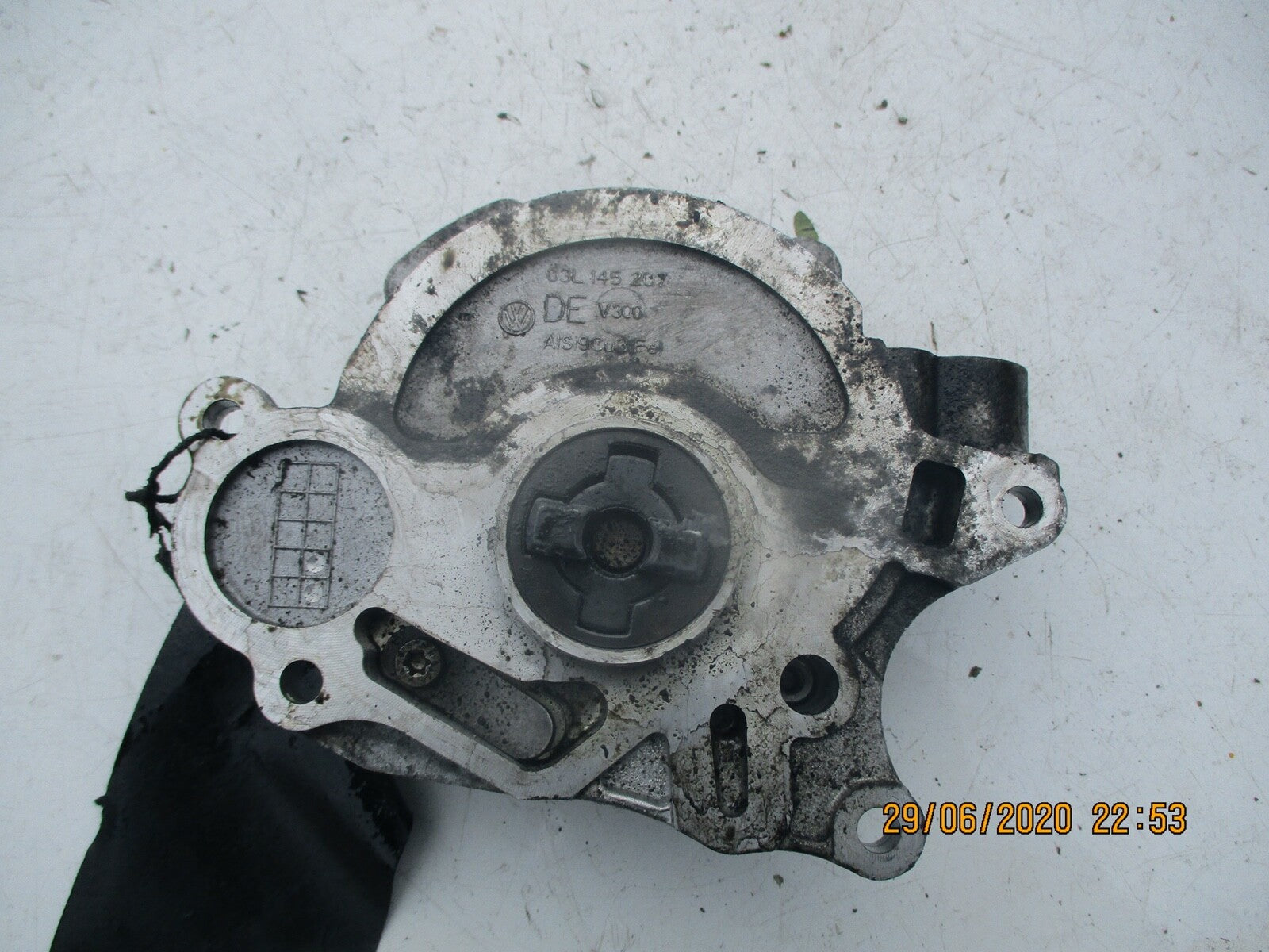 VAG VW SEAT AUDI SKODA 1.6 TDI (CAY/C) BRAKE VACUUM PUMP 03L100J GOLF A3 CADDY