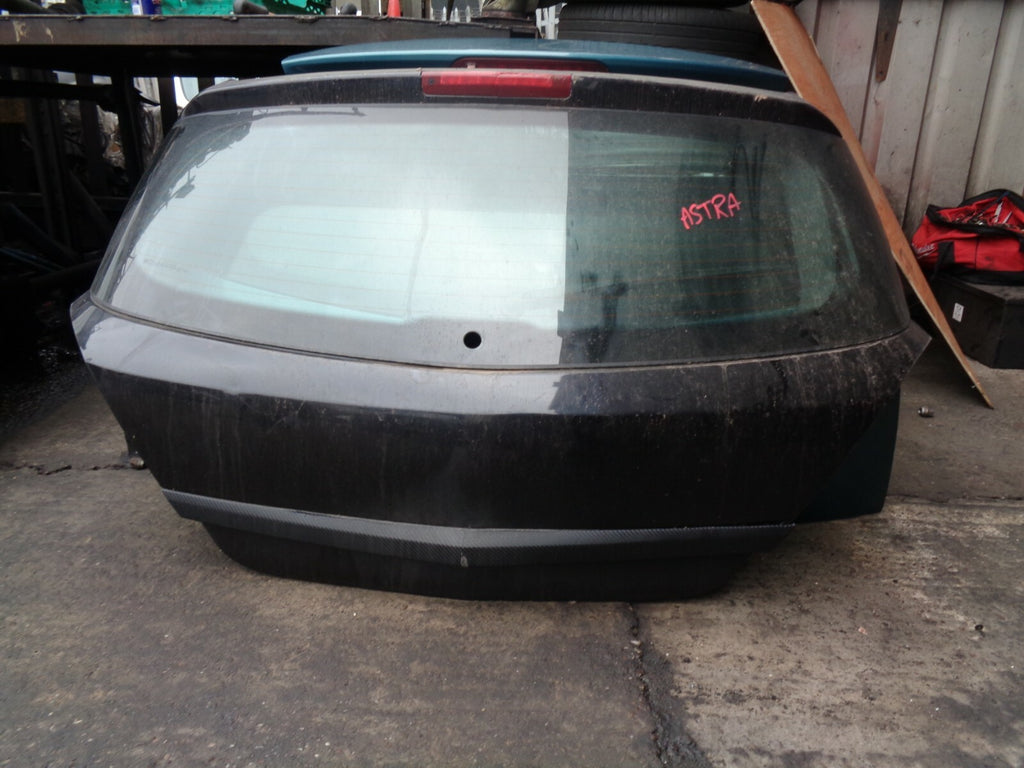 VAUXHALL ASTRA H MK5 2005 HATCHBACK COMPLETE TAILGATE BOOT LID BLACK
