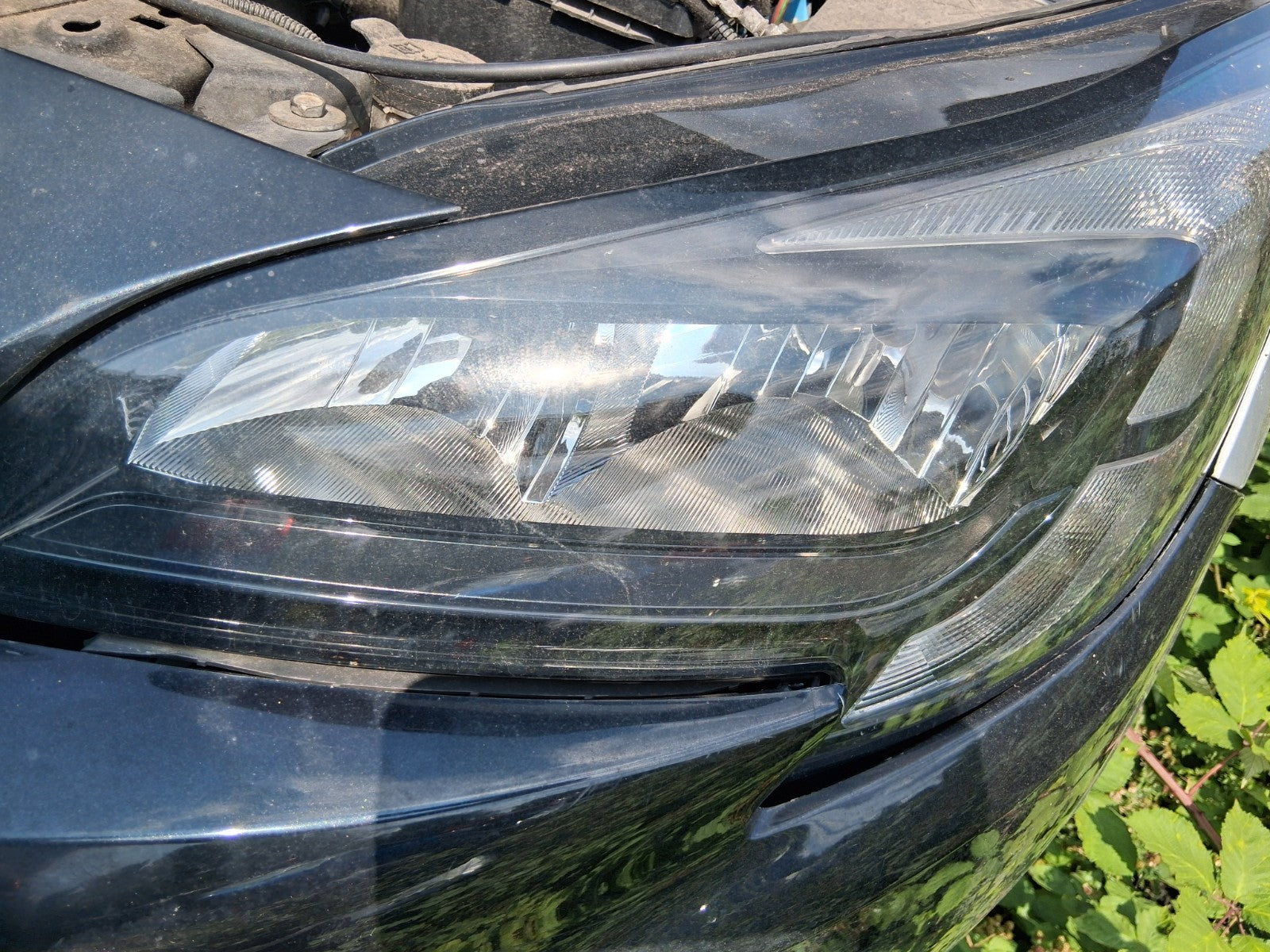 2017 VAUXHALL CORSA E 3 DOOR NS PASSENGER SIDE FRONT LEFT HEADLIGHT 39108225