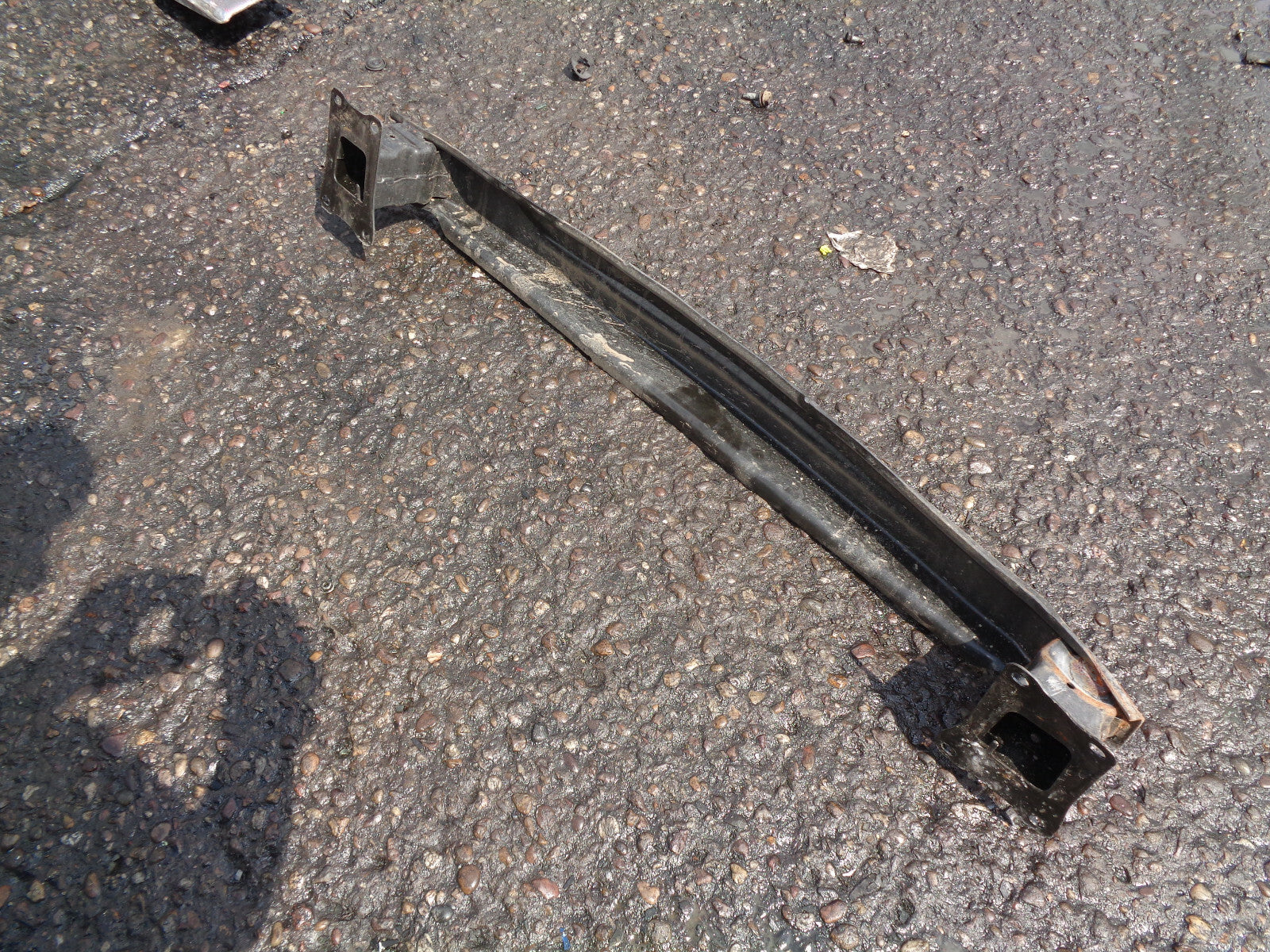 SEAT LEON MK3 2018 REAR BUMPER CRASH REINFORCEMENT BAR