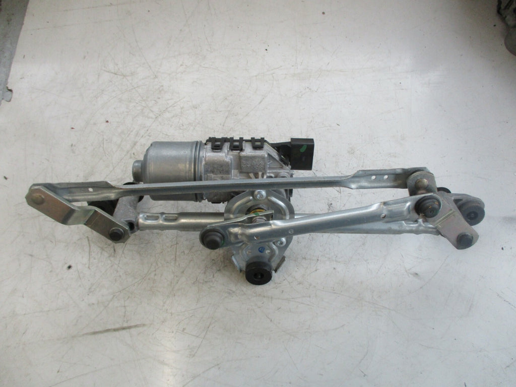 VW VOLKSWAGEN UP 2014 FRONT WINDOW WINDSCREEN WIPER MOTOR & LINKAGE 1S2955023D