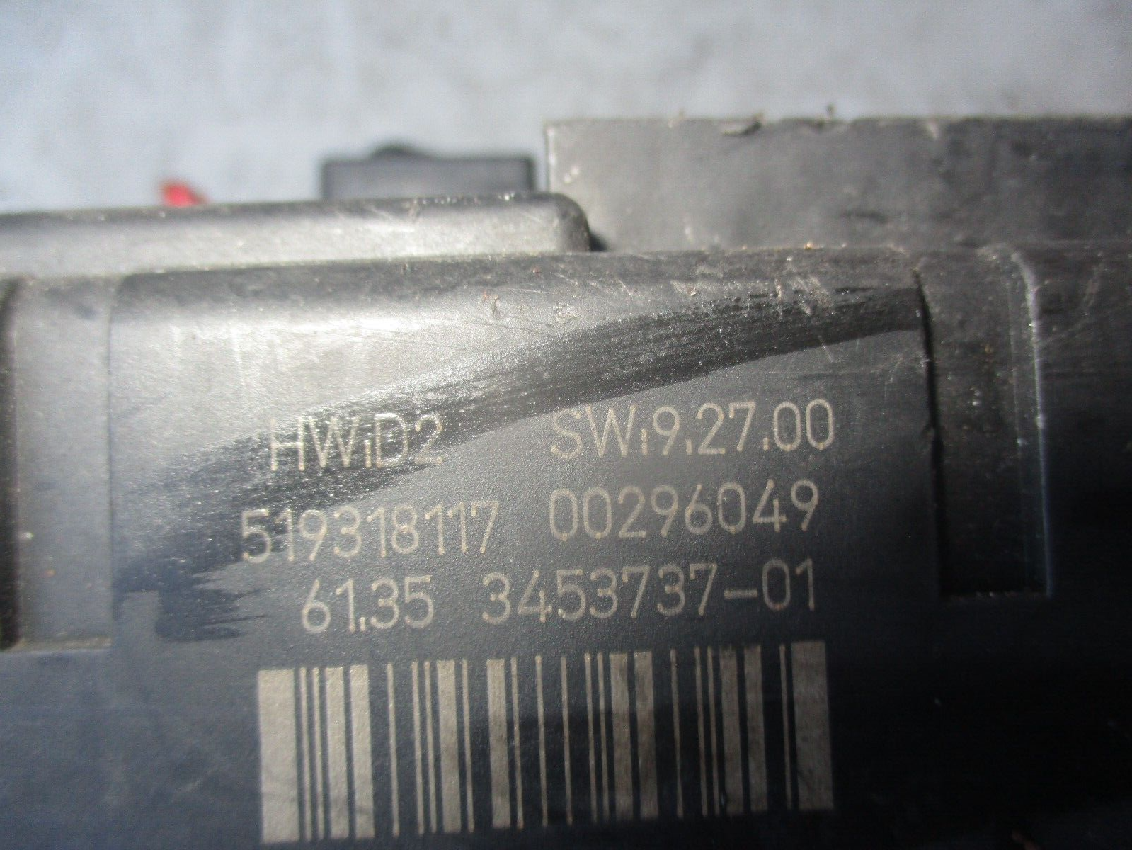 BMW MINI ONE FUSE BOX CONTROL MODULE 3453737-01