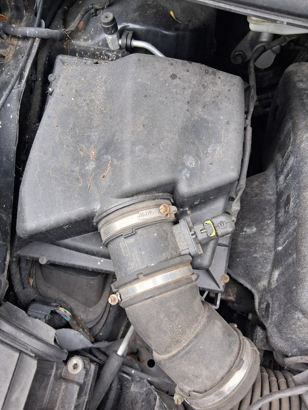 2014 VAUXHALL ZAFIRA C MK3 2.0 DIESEL AIR FILTER HOUSING BOX