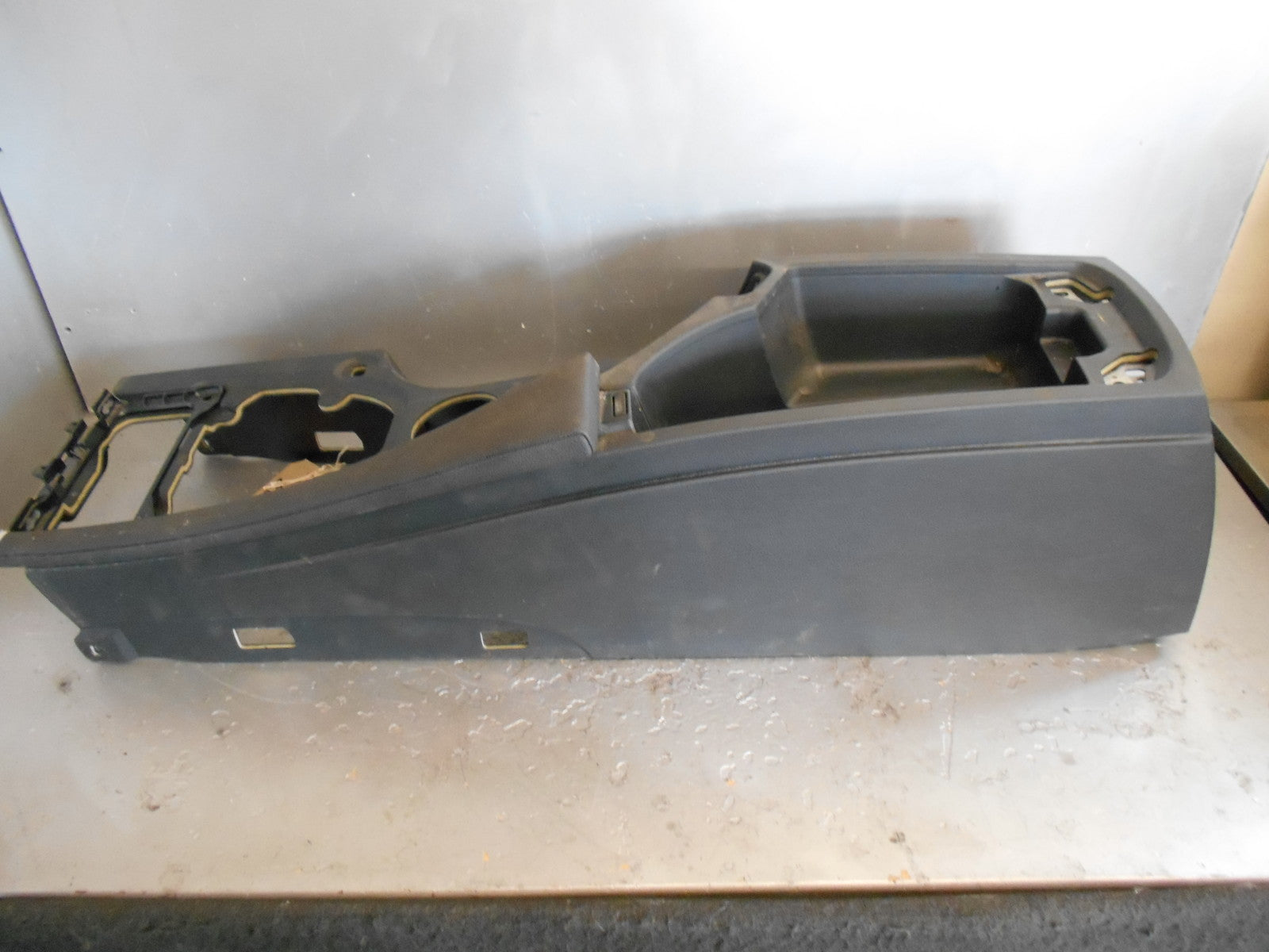 BMW 520D E61 2005 CENTRE CONSOLE BLACK 727584