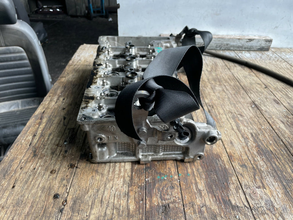 BMW 3 SERIES F30 320D 2017 B47 2.0 DIESEL CYLINDER HEAD 155737801 85137090400