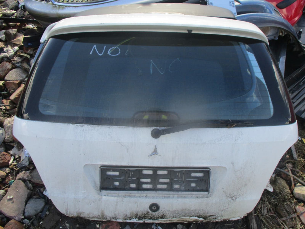 2002 MERCEDES A CLASS W168 BOOTLID BOOT TAILGATE COMPLETE WHITE