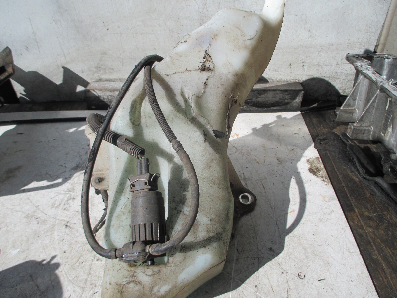 FIAT BRAVO 2009 WINDSCREEN WASHER BOTTLE TANK