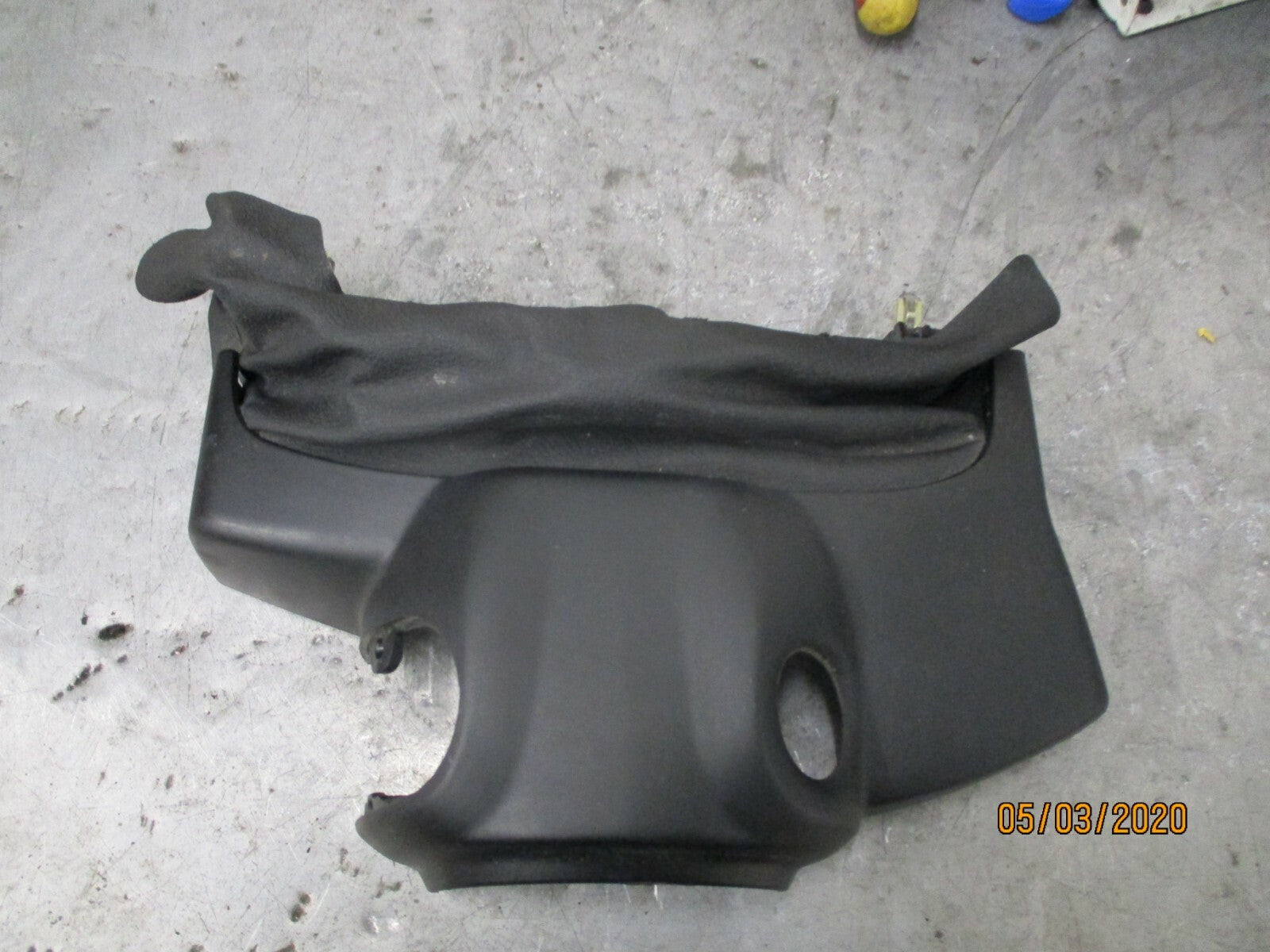 FIAT GRANDE PUNTO 2006 LOWER STEERING COLUMN PLASTIC TRIM COWL 7354174420