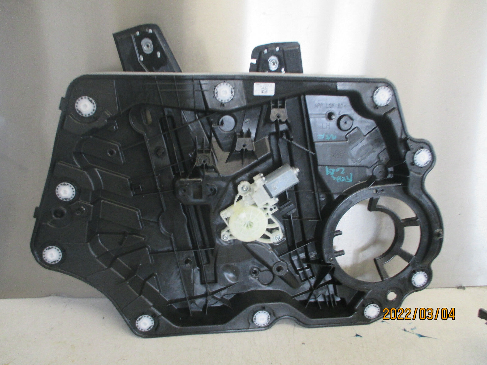 FORD FIESTA MK8 2021 NSF PASSENGER FRONT WINDOW MOTOR REGULATOR L1BBA23201CC