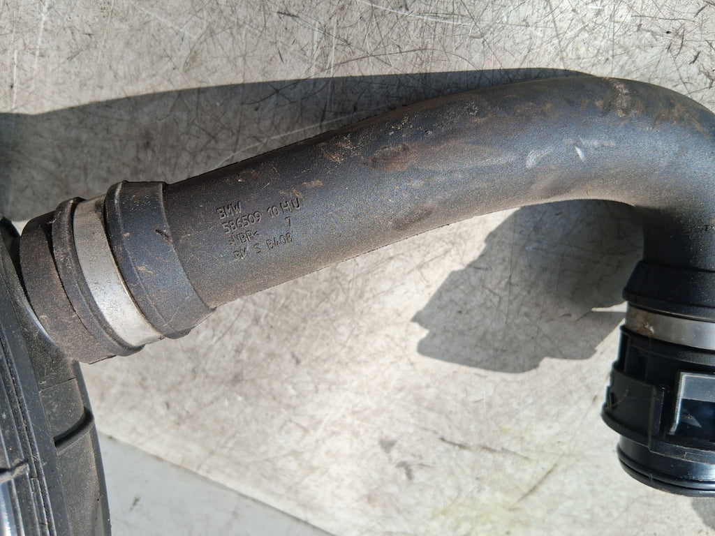 2015 BMW 3 SERIES F30 ESTATE 2.0 DIESEL AIR INTAKE PIPE HOUSING PIPE 586509