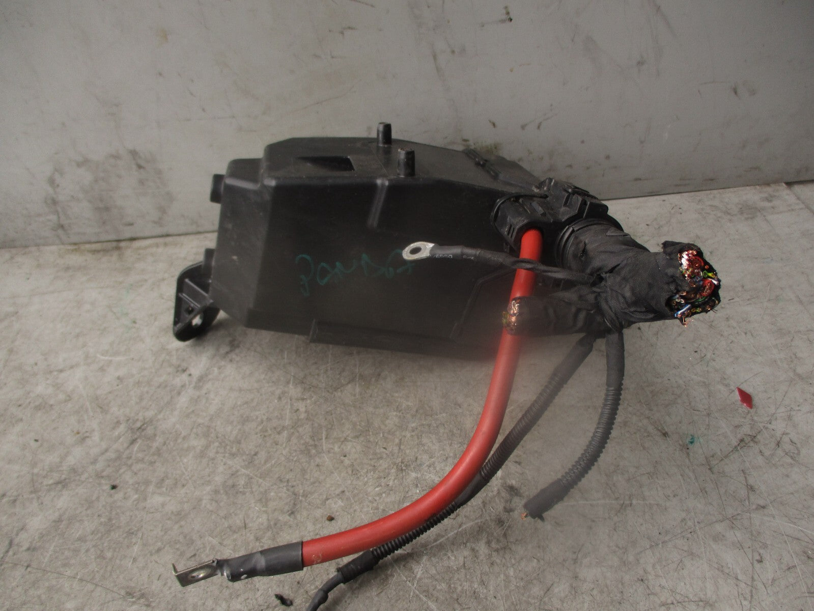 2018 FIAT PANDA 319 0.9 PETROL UNDER BONNET FUSE BOX