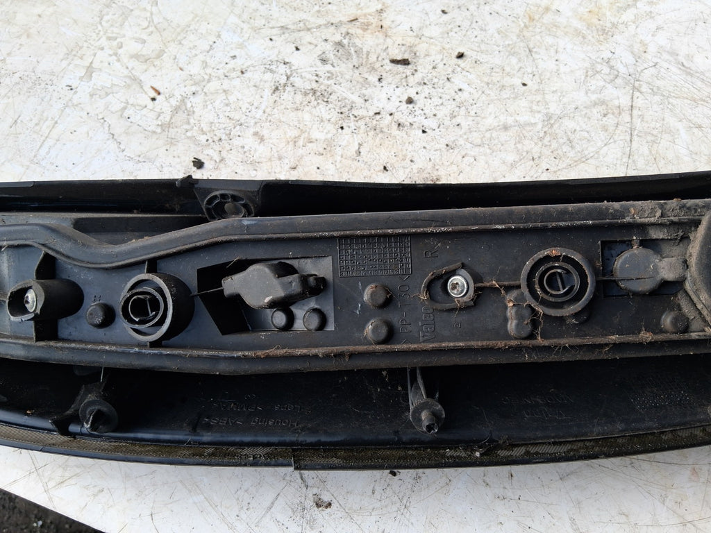 2005 VAUXHALL CORSA C NSR PASSENGER SIDE REAR LEFT TAIL LIGHT 89307510