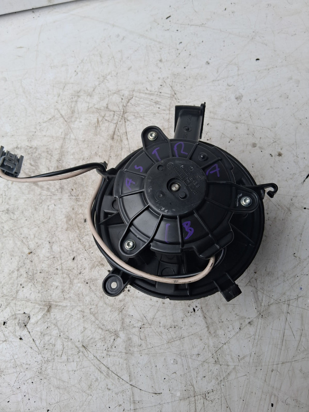 VAUXHALL ASTRA J 2013 HEATER MOTOR BLOWER FAN 25020139