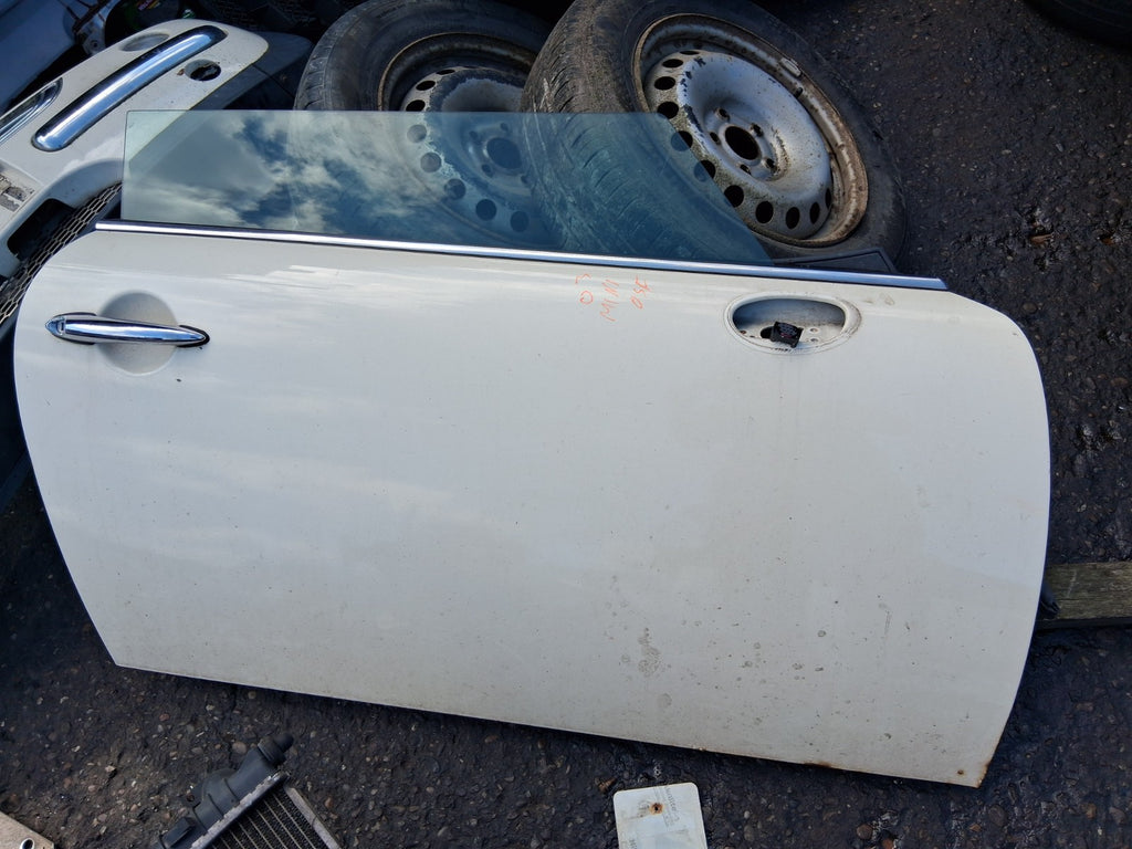 2003 BMW MINI COOPER R50 OSF DRIVER SIDE FRONT RIGHT COMPLETE DOOR
