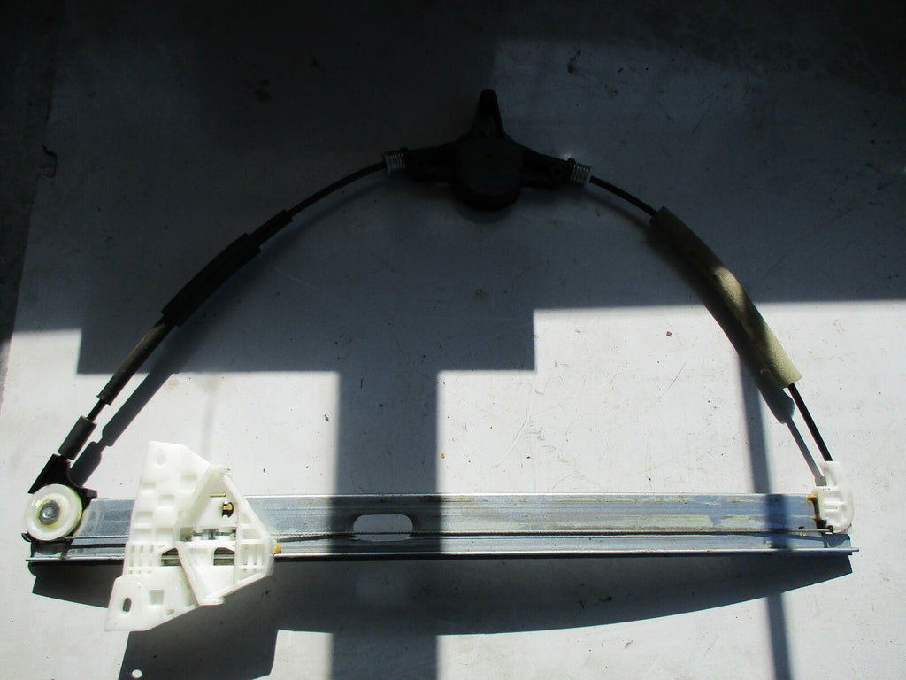 MAZDA 2  DE NSR PASSENGER SIDE REAR LEFT WINDOW REGULATOR LINKAGE
