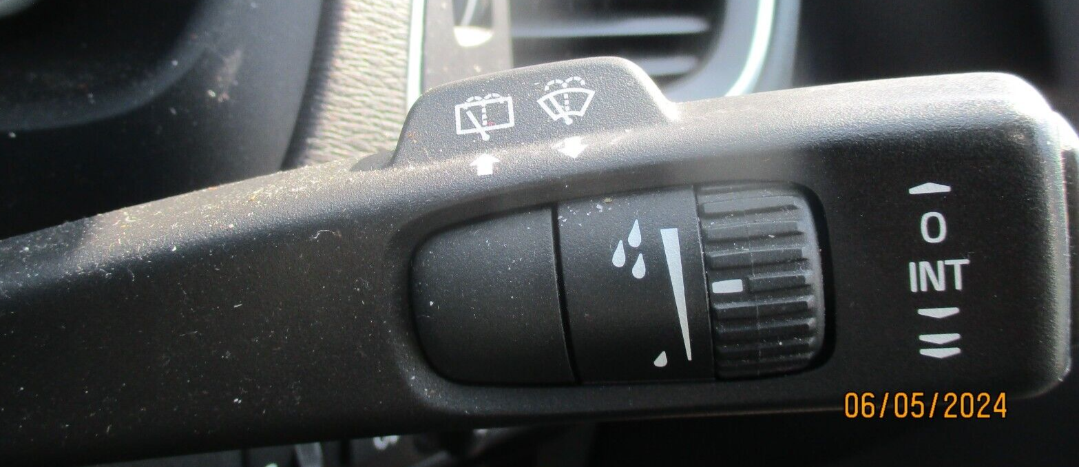 VOLVO V40 R DESIGN 2016 WIPER INDICATOR STALK SWITCH SQUIB