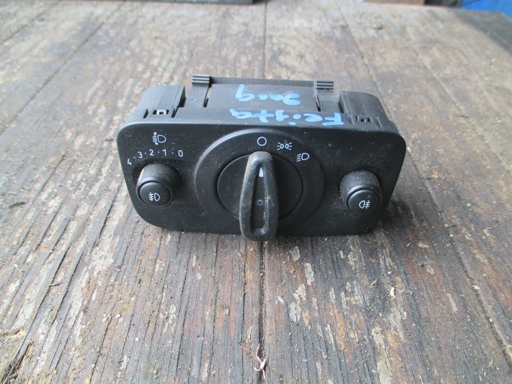 FORD FIESTA 2009 MK7 HEADLIGHT LAMP + FOG LIGHT SWITCH 8A6T13A024BB