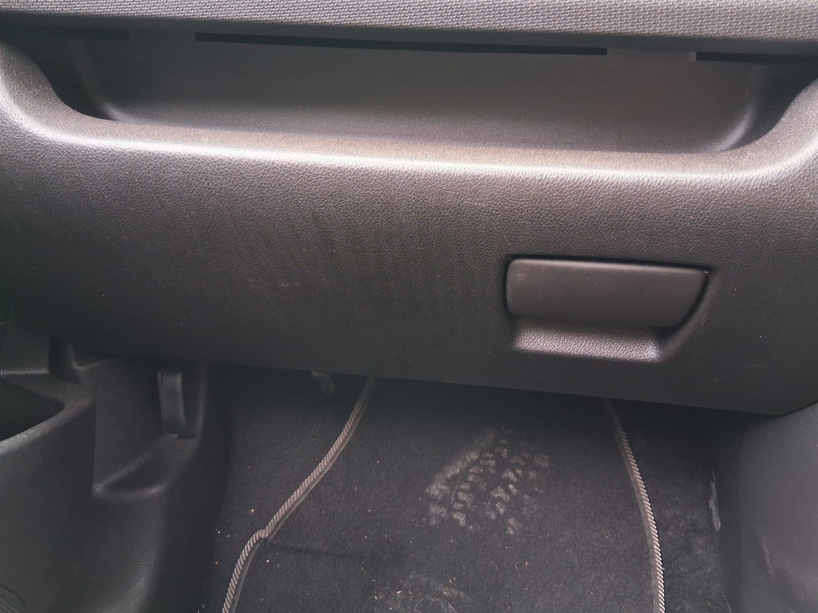 2017 VAUXHALL MERIVA B MK2 DASHBOARD GLOVE BOX STORAGE COMPARTMENT