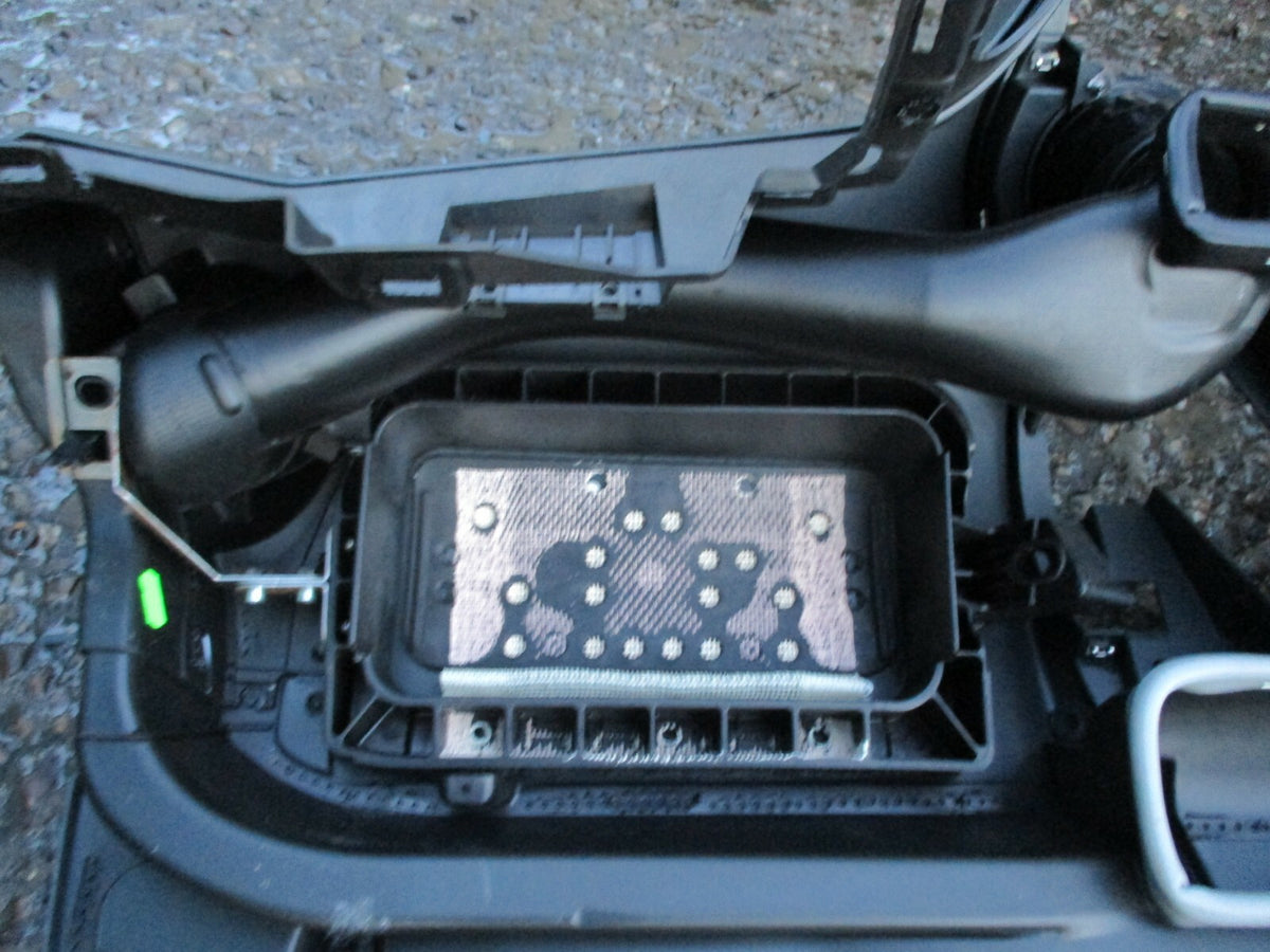 FORD KA MK2 2014 COMPLETE BLACK PLASTIC DASH DASHBOARD PANEL ONLY 735522216