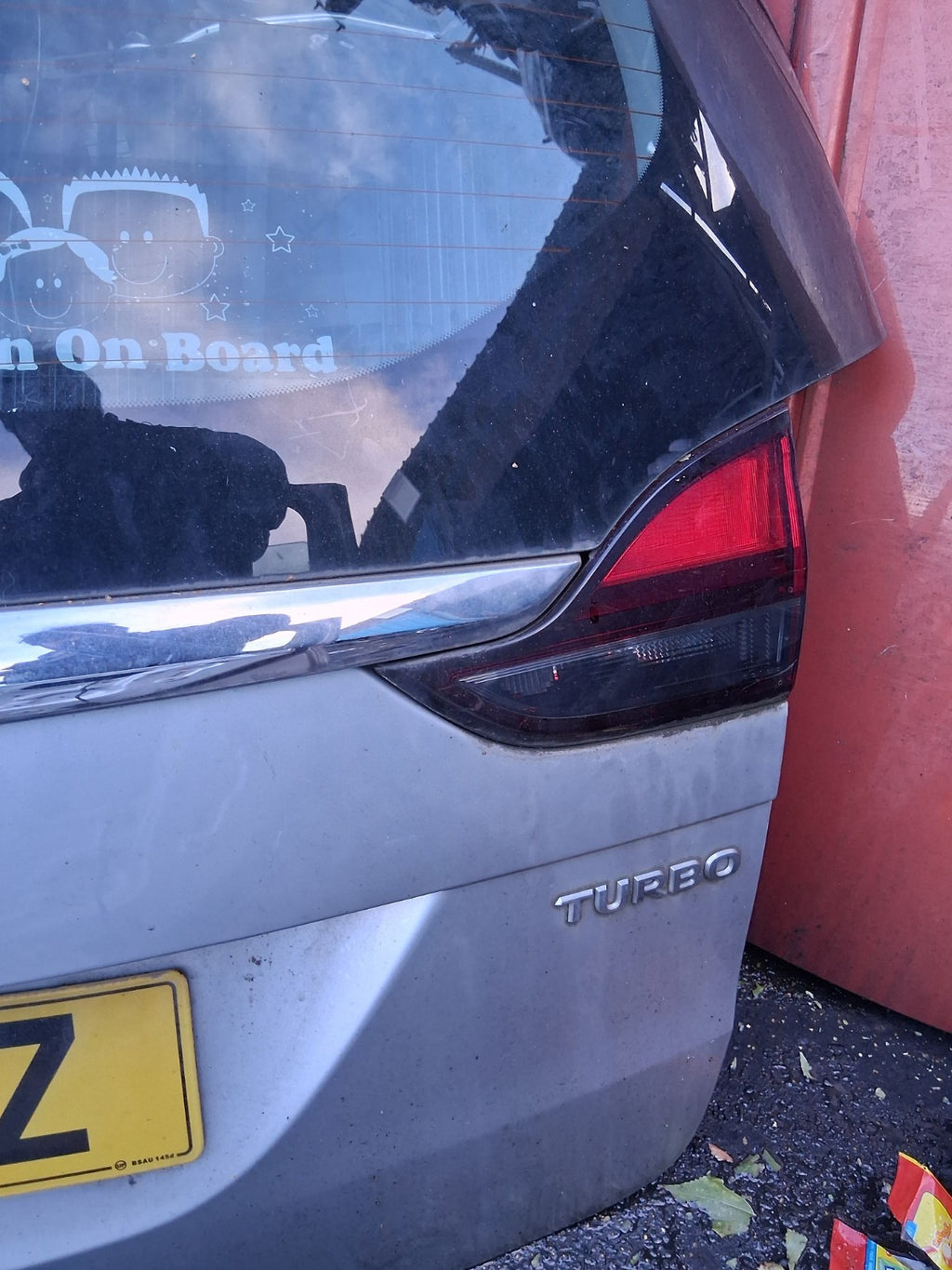 2016 VAUXHALL ZAFIRA C MK3 BARE REAR BOOTLID TAILGATE GLASS ARGON SILVER Z176